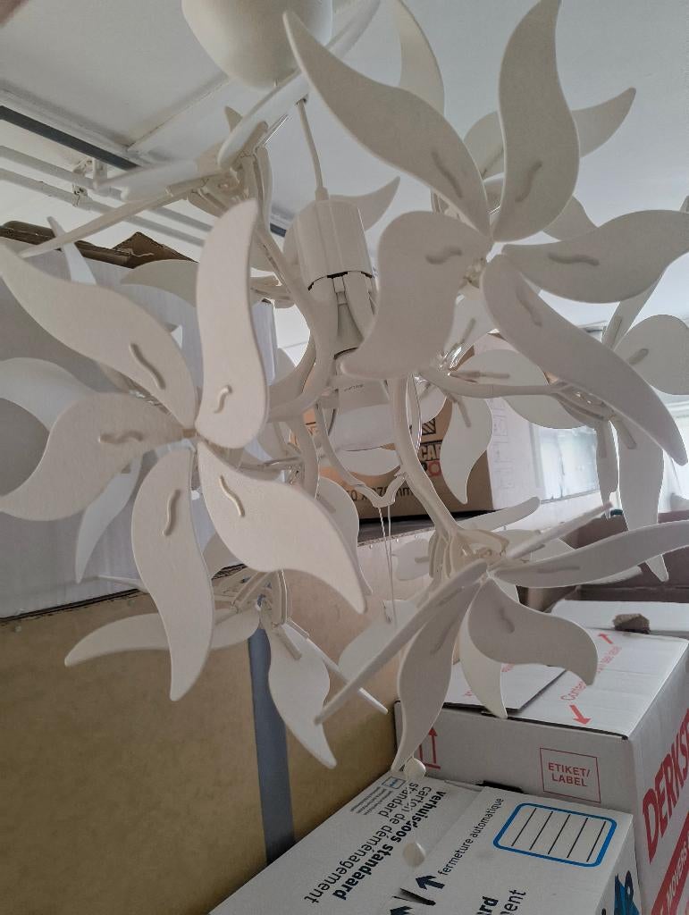 Hanglamp wit bloemen, Ophalen, Zo goed als nieuw, Kunststof