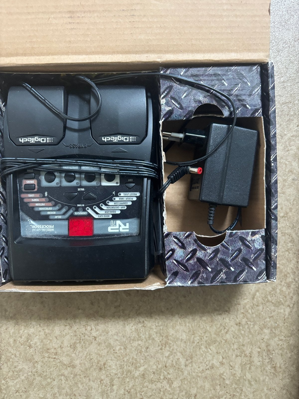 DigiTech RP70 Modeling Gitaar Processor met AudioDNA2 DSP, Ophalen of Verzenden, Zo goed als nieuw, Multi-effect