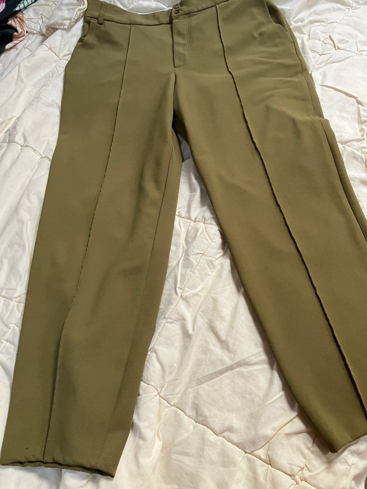 Mooie olijfgroene broek van Vanilia mt 42/44, Ophalen of Verzenden, Zo goed als nieuw, Maat 42/44 (L), Lang