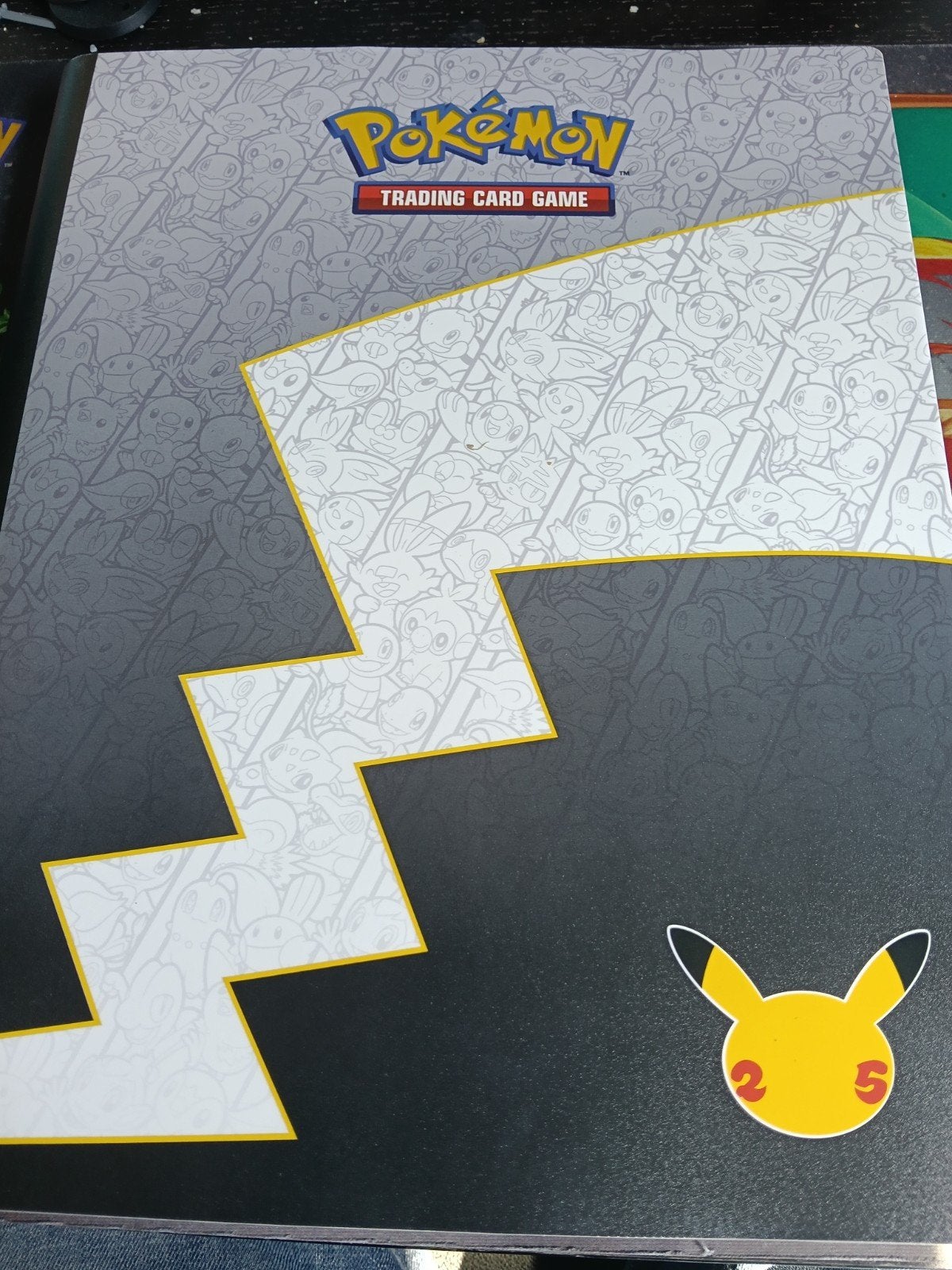 Pokemon celebrations 25th aniversary master set + mcdonalds, Ophalen of Verzenden, Nieuw, Boek of Catalogus, Foil