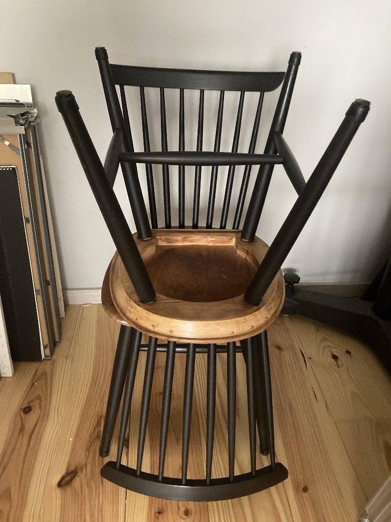 Vier stijlvolle houten vintage spijlenstoelen, Antiek en Kunst, Ophalen