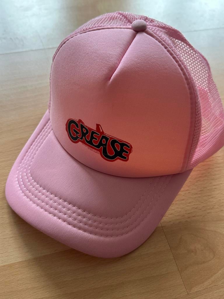 Grease musical pet snapback trucker rose, Ophalen of Verzenden, Zo goed als nieuw, Kleding