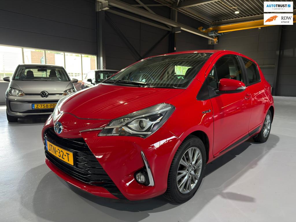Toyota Yaris 1.5 Hybrid Executive 1e Eigenaar | Dealer onder, Gebruikt, Euro 6, 4 cilinders, Met garantie (alle)