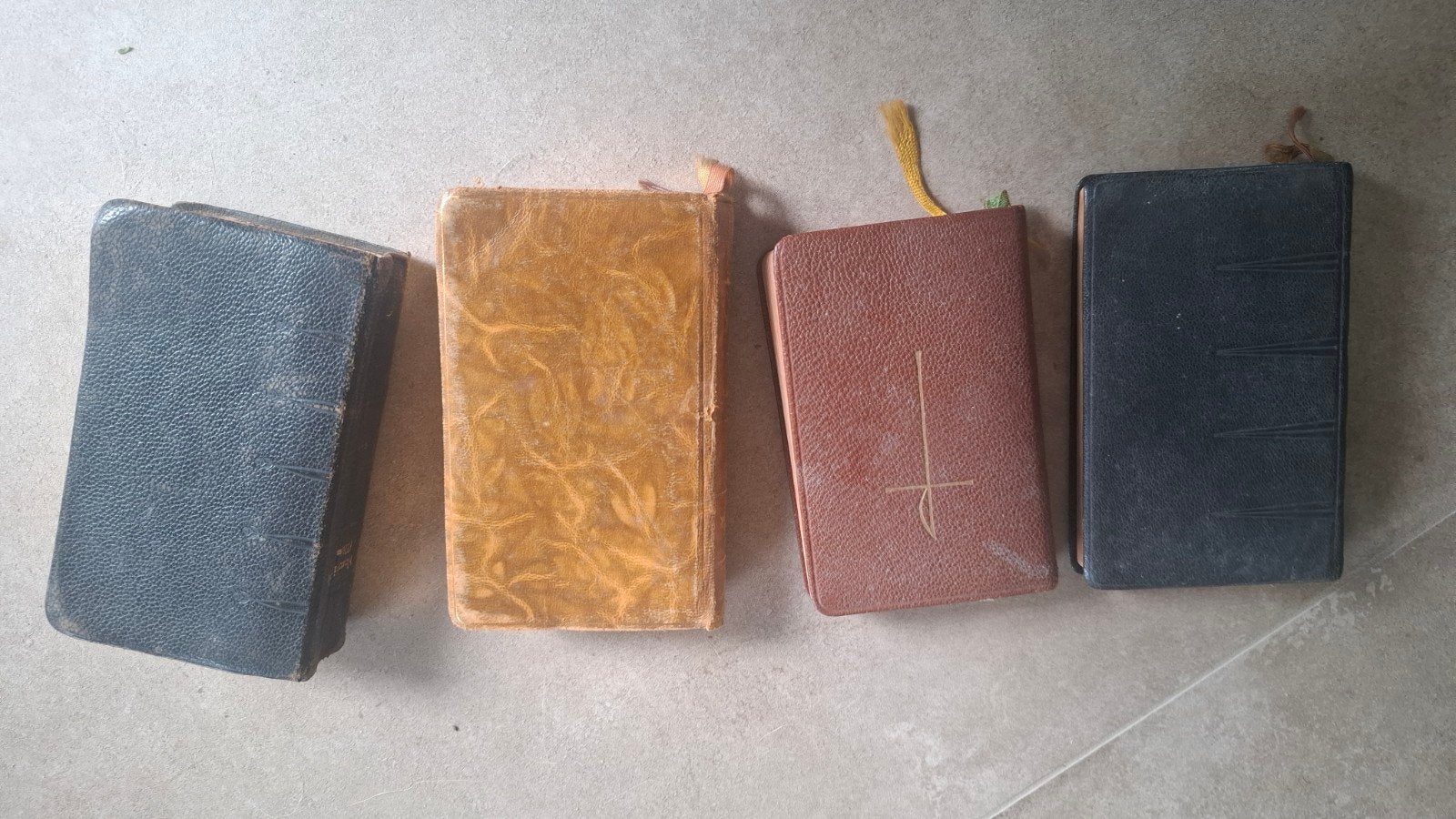 RK Kerkboeken: Zondag missalen, Romeins Missaal, Mis- en Ves, Ophalen of Verzenden