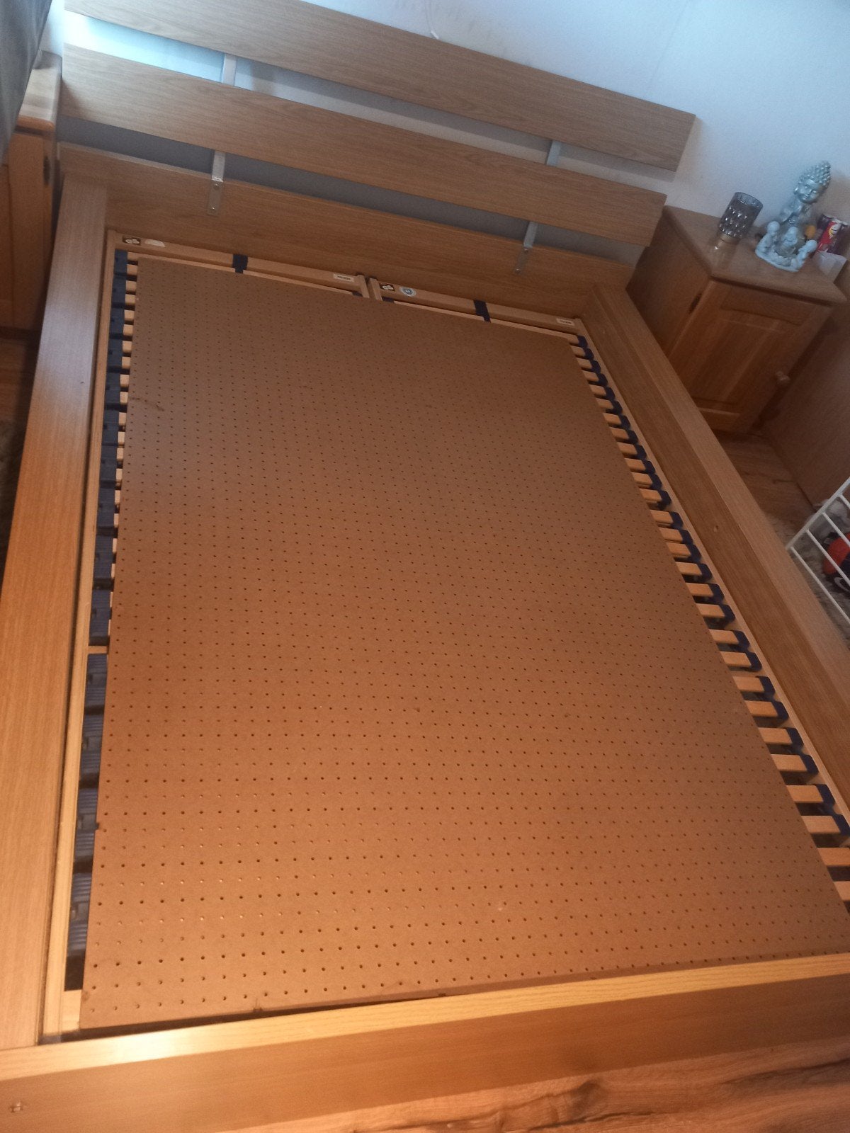 Mooi tweepersoonsbed te koop - Dronten, Bruin, Tweepersoons, Zo goed als nieuw, Hout