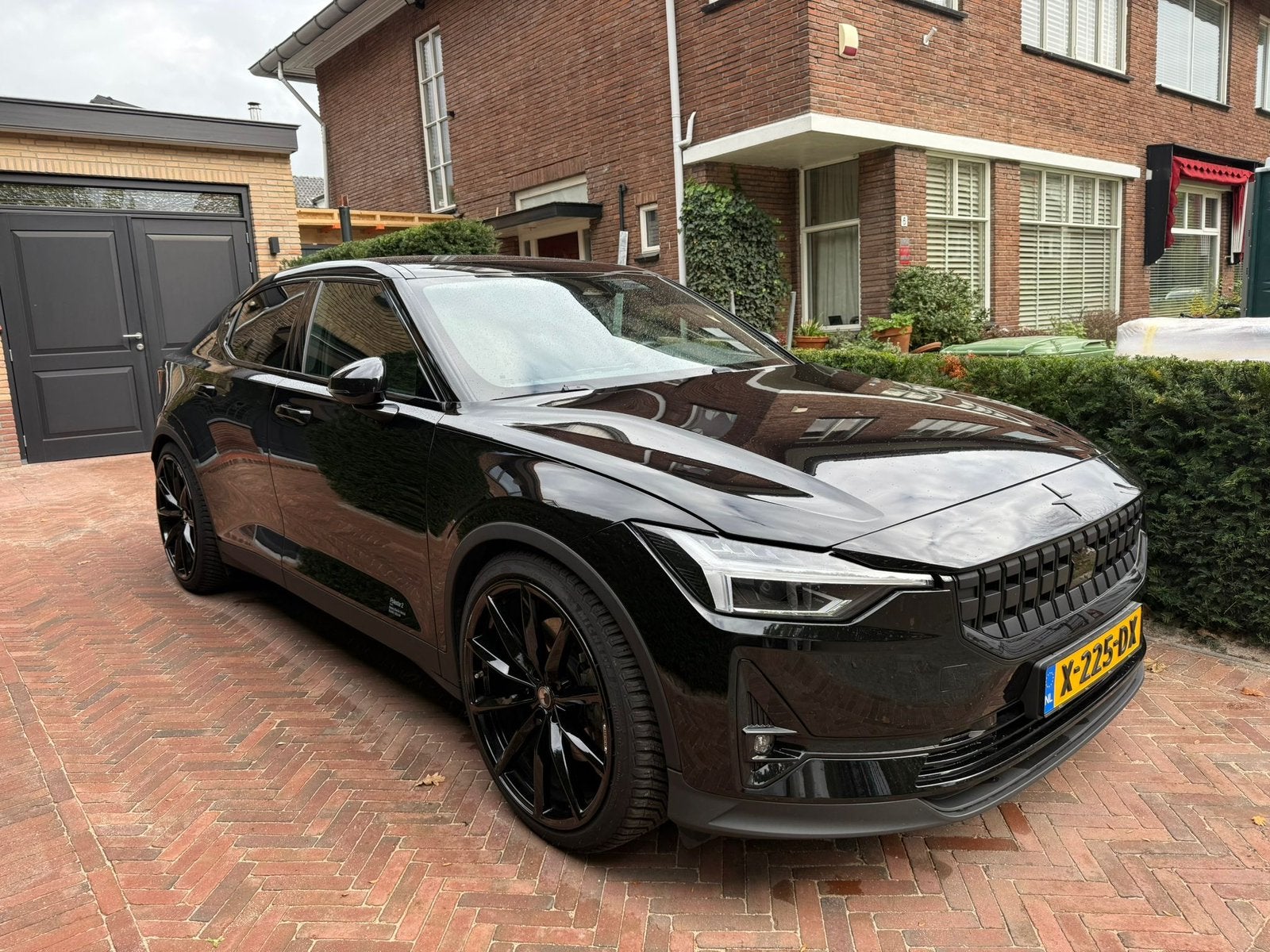 Polestar 2  model 2023 Long Dual Motor 476pk Heico 21 inch, Auto's, Polestar, Particulier, Polestar 2, 360° camera, 4x4, ABS, Achteruitrijcamera