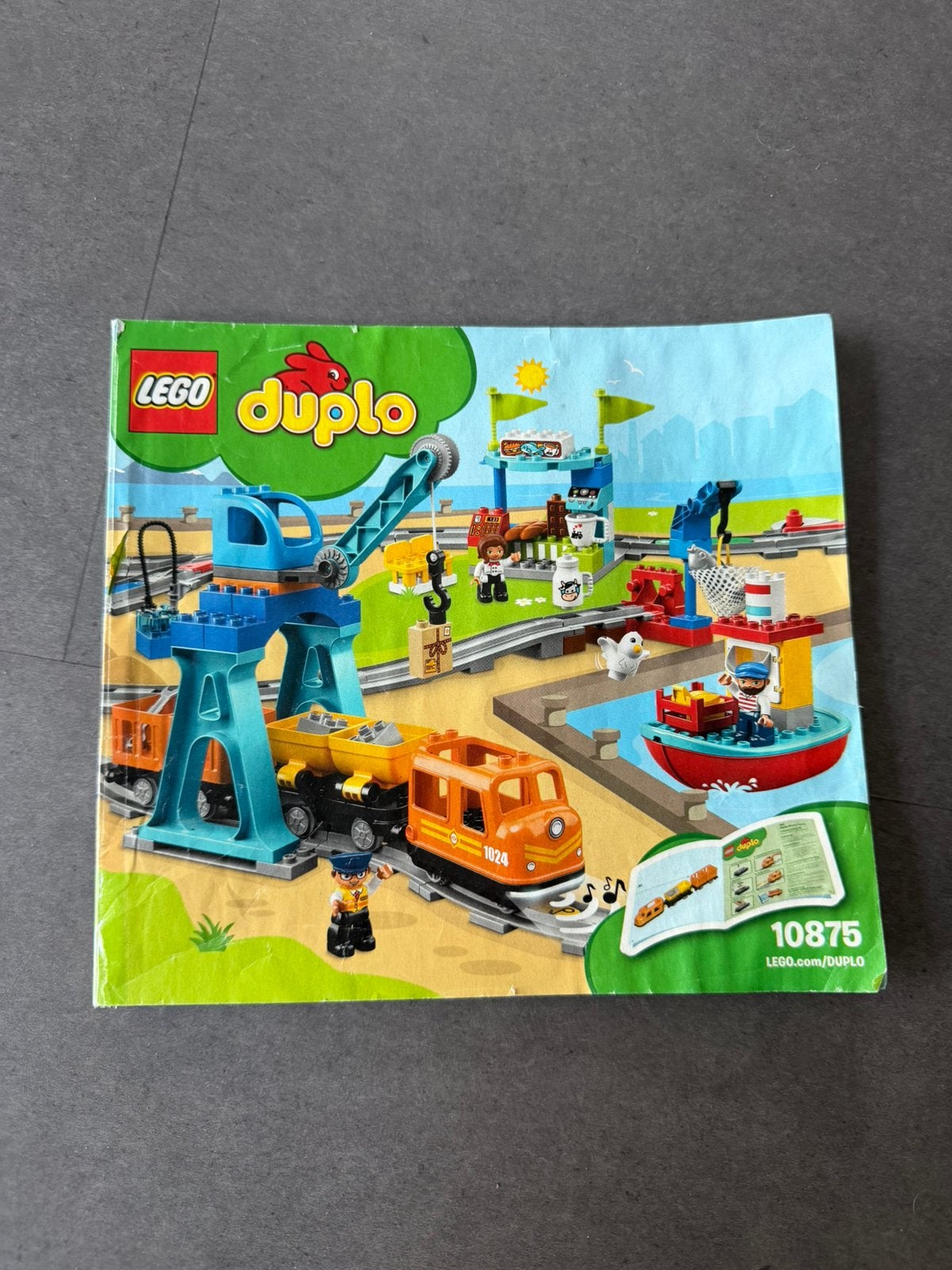 Lego Duplo goederentrein 10875, Kinderen en Baby's, Ophalen of Verzenden, Zo goed als nieuw, Duplo