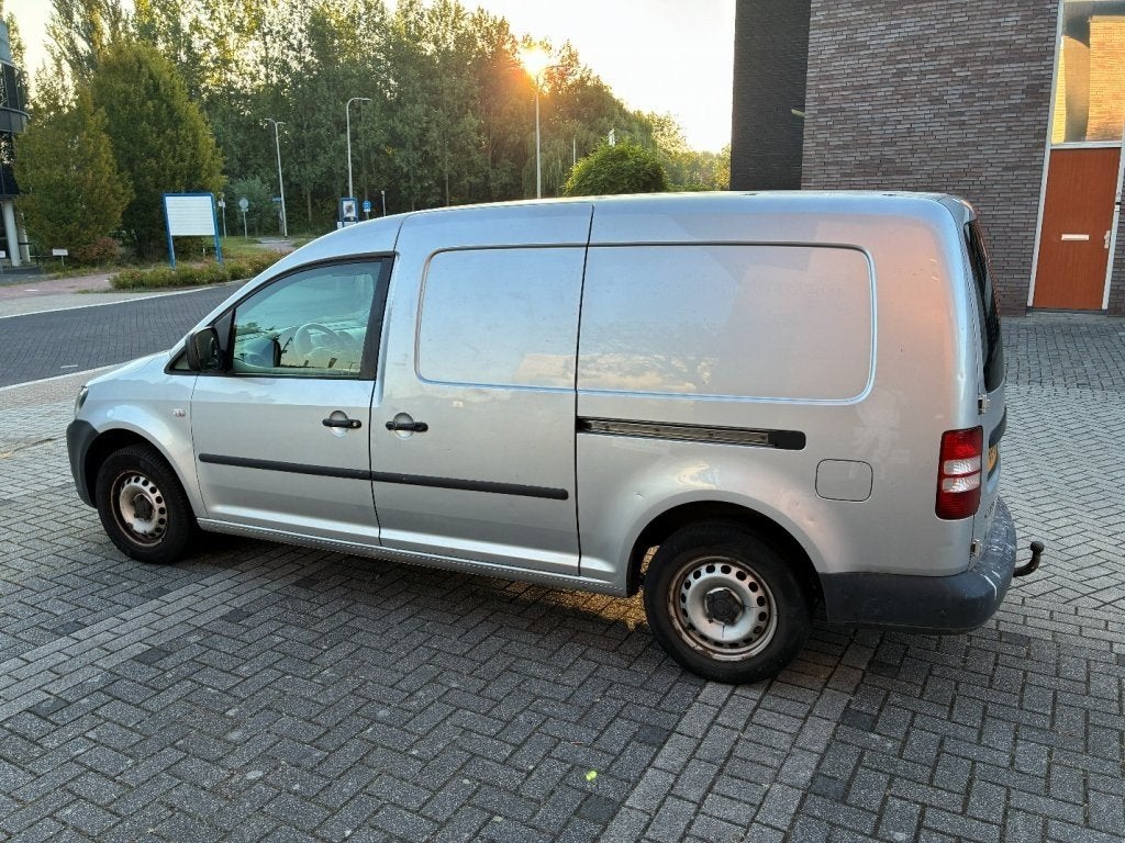Volkswagen Caddy 1.6 D 75KW 2012, Auto's, Voorwielaandrijving, Euro 5, Stof, Zwart