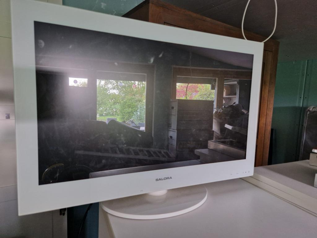 Salora 22 inch Full HD TV met ingebouwde DVD speler, 40 tot 60 cm, Full HD (1080p), Ophalen, Overige merken
