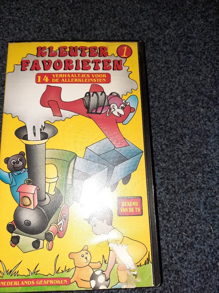 KLEUTERFAVORIETEN Deel 1! Tekenfilm Klassiekers Op VIDEO!, Cd's en Dvd's, Verzenden, Alle leeftijden, Zo goed als nieuw, Kinderprogramma of -film
