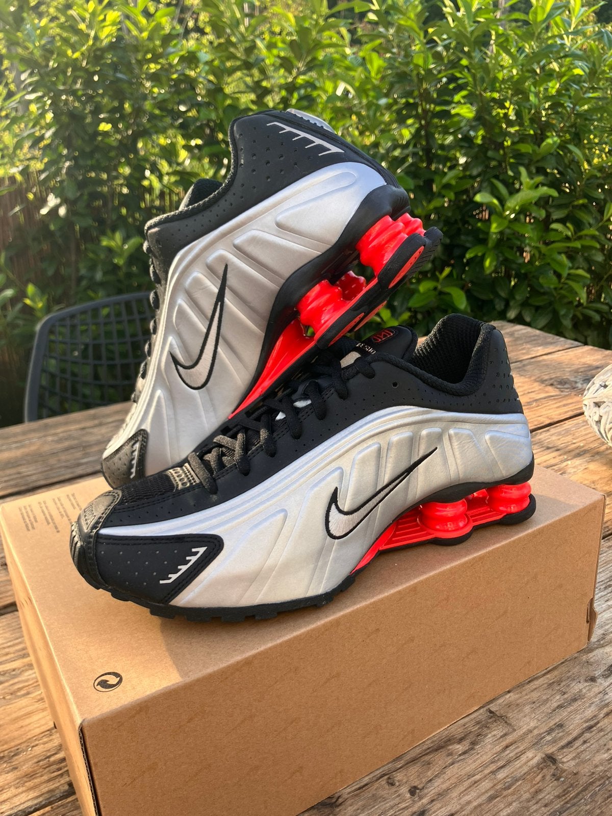 Nike Shox R4 maat 40 zwart zilver, Zwart, Nieuw, Ophalen of Verzenden, Sneakers of Gympen
