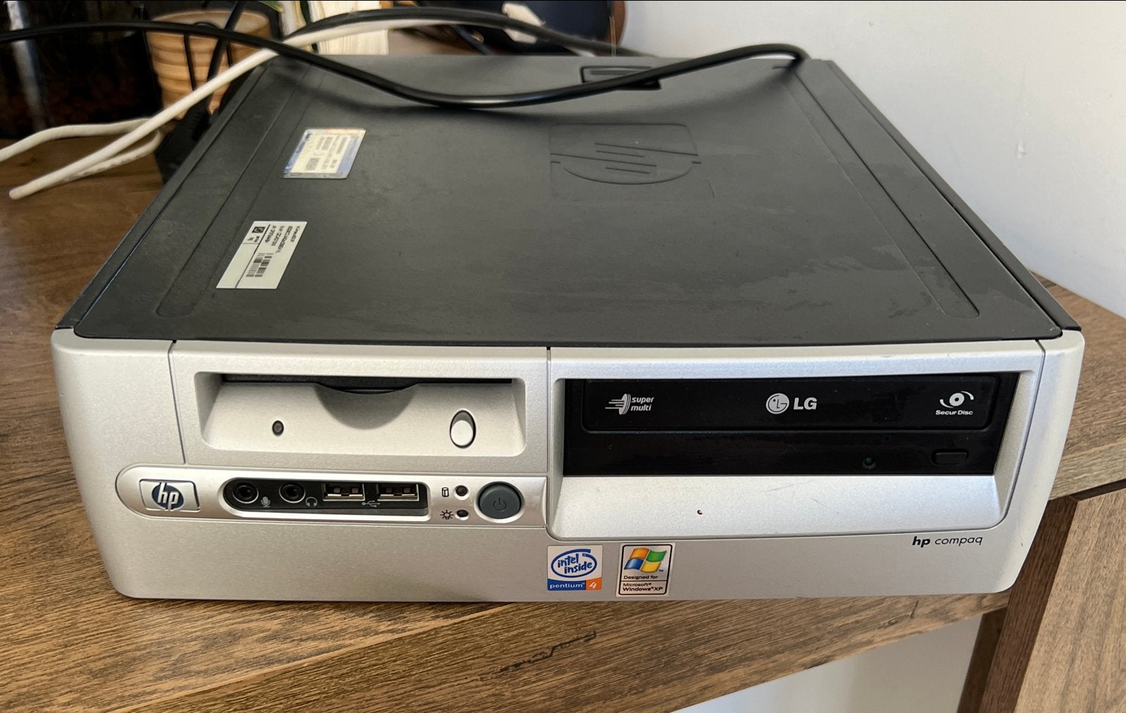 HP Compaq d530 SFF Pentium 4 Desktop PC, Gebruikt, HDD, Minder dan 4 GB, Met monitor