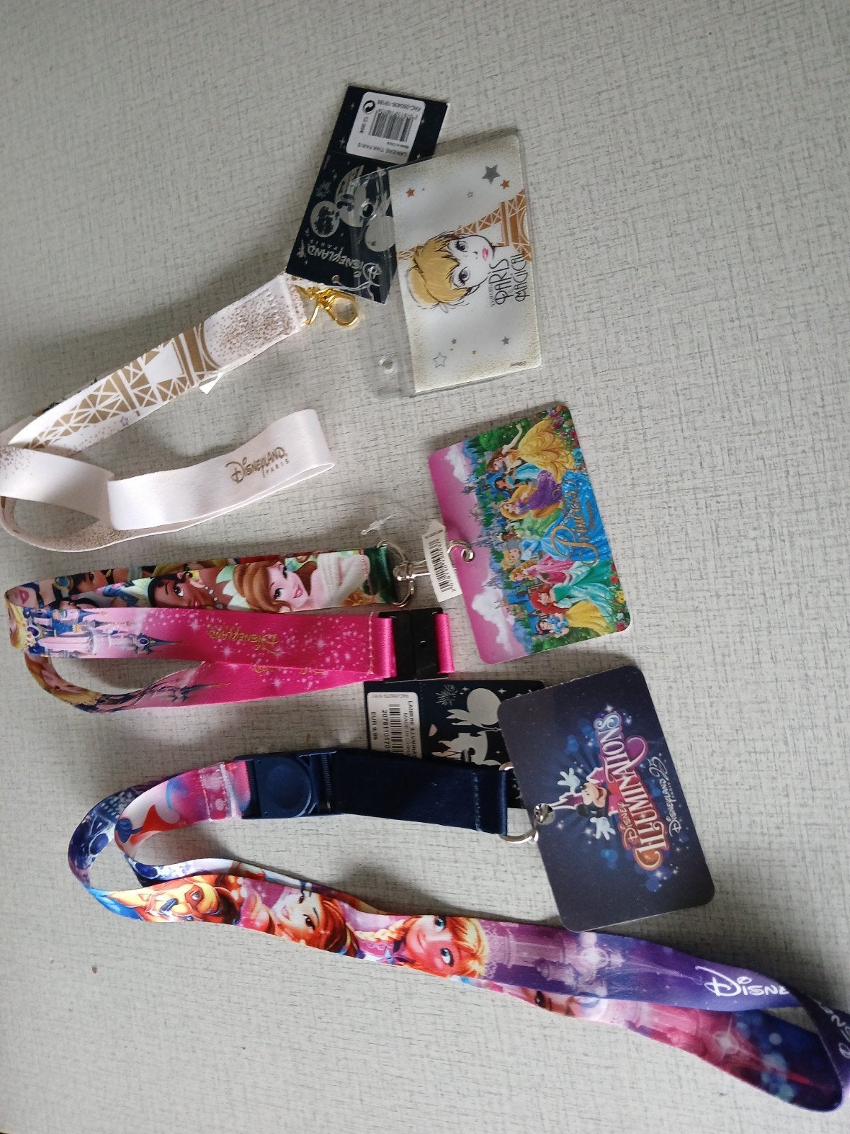 Disney Lanyards: Tinkerbell, Prinsessen, Illuminations, Verzamelen, Disney, Nieuw, Overige figuren, Ophalen of Verzenden