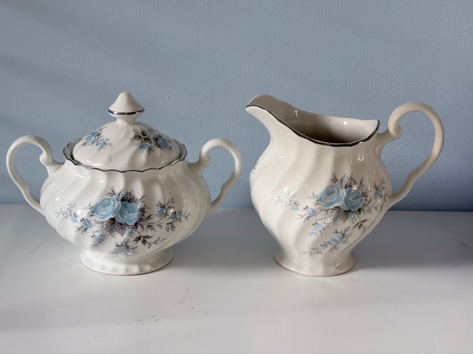 Johnson Brothers Melk en Suikerpot - Vintage Servies, Ophalen, Overige merken, Keramiek, Overige typen