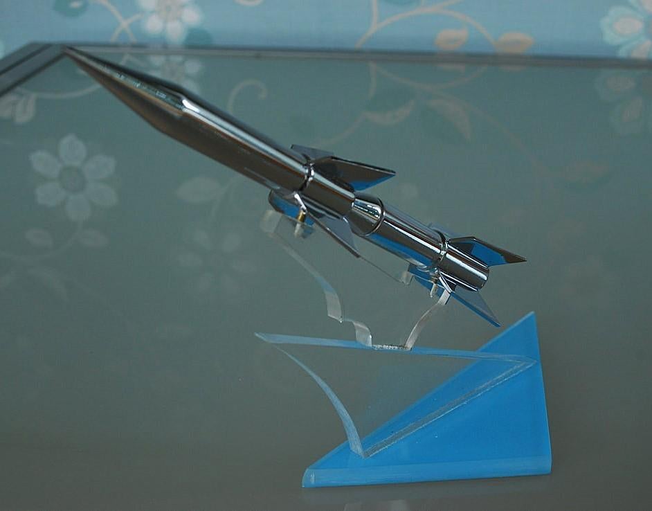 Raket  Vintage Ground to air Model Luchtafweer OUD, Ophalen of Verzenden