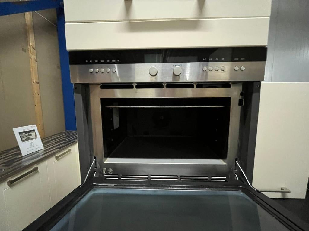 Keuken Compleet met APP 120Keukens op voorraad Nr. 2773, Ophalen of Verzenden, Zo goed als nieuw, Hoekkeuken, Met kookeiland