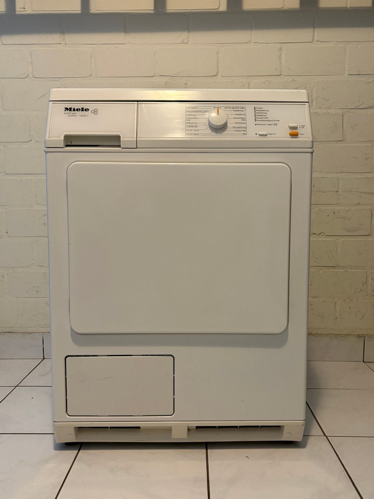 Miele T 4225 C SoftCare System Condensdroger, Ophalen, 6 tot 8 kg, Gebruikt, Voorlader