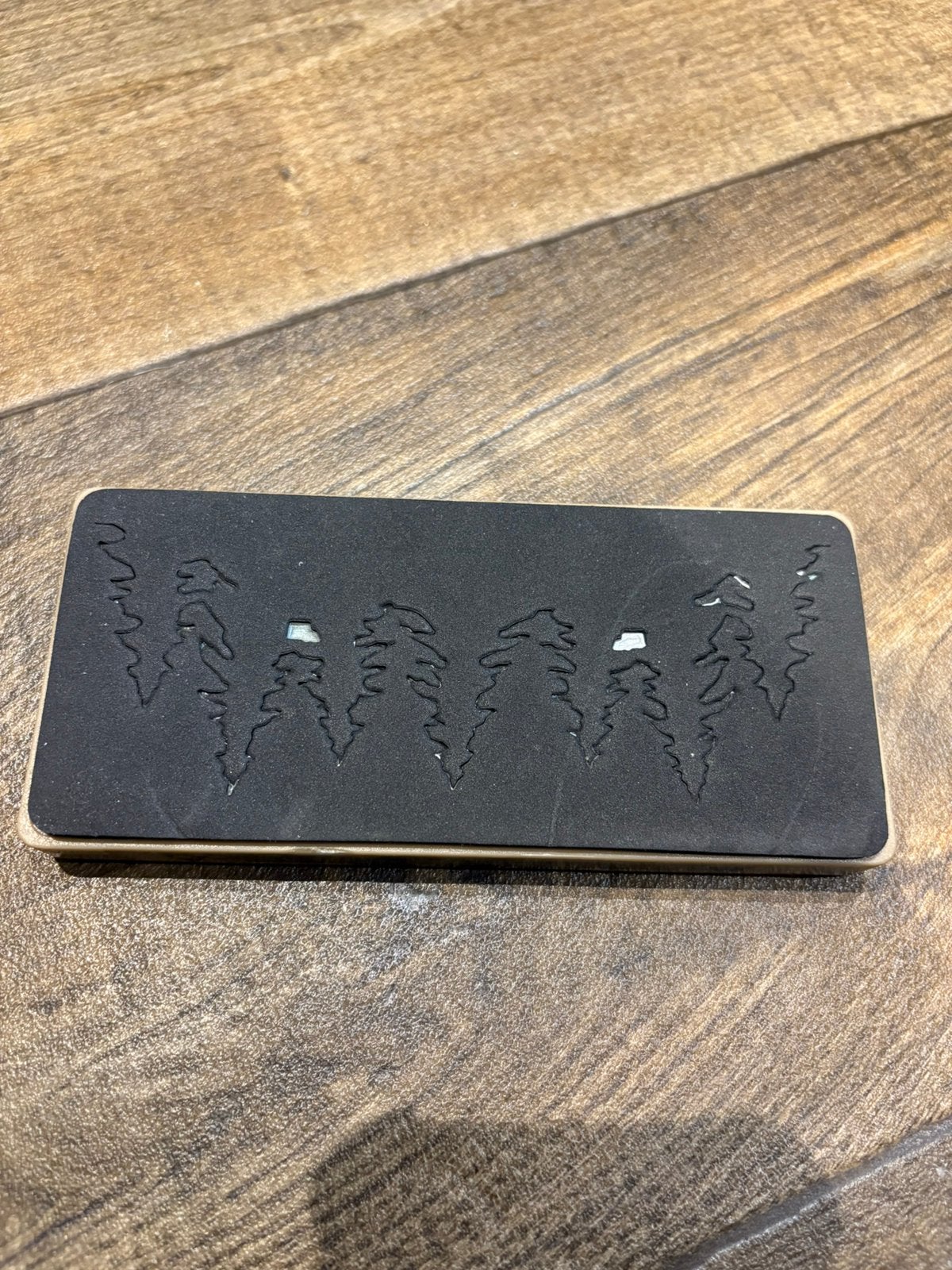Sizzix tim holtz tree line snijmal, Ophalen of Verzenden, Zo goed als nieuw, Overige thema's, Pons of Mal