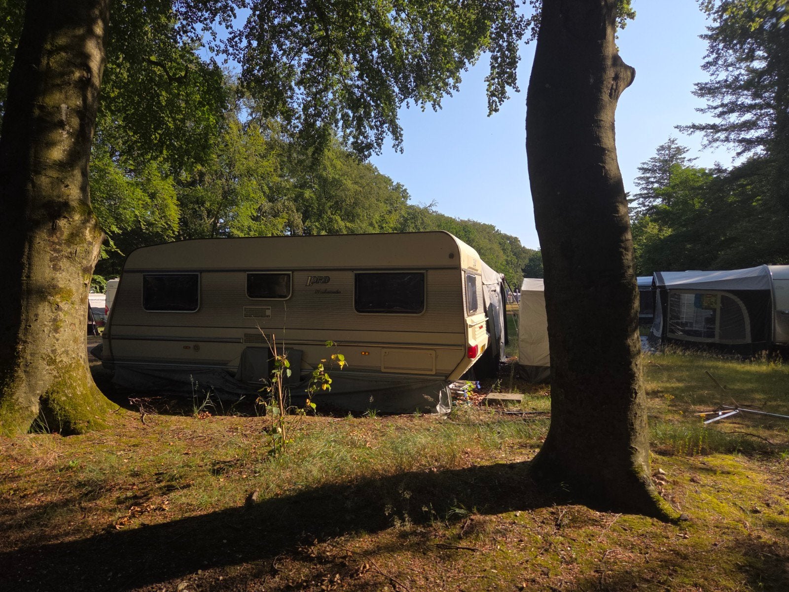 LMC LORD AMBASSADOR 5,60x2,48, Rondzit, Particulier, Luifel, Tot en met 4