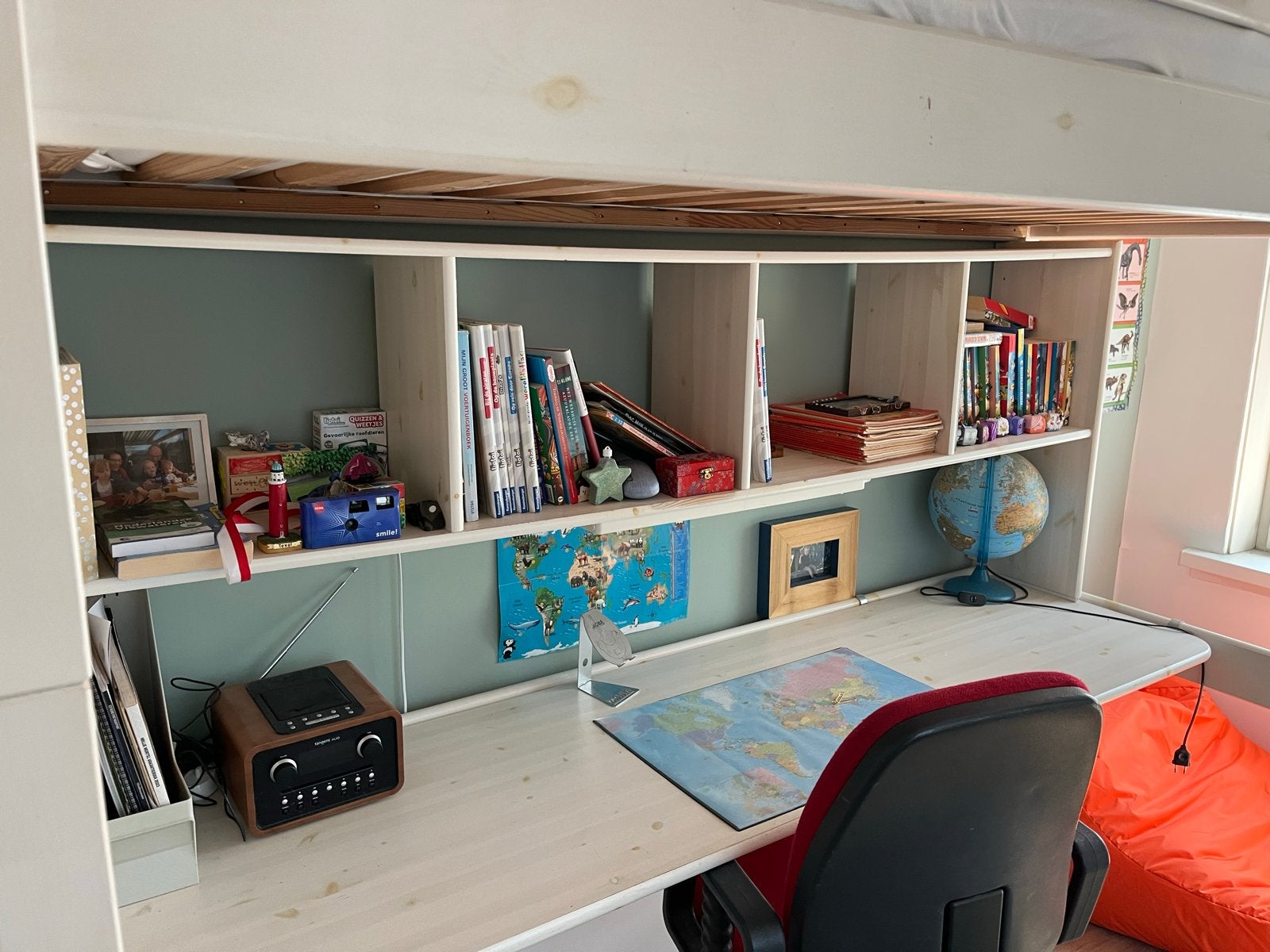 Hoogslaper met bureau en opbergruimte - Ideaal voor kleine k, Ophalen, Gebruikt, Eenpersoons, 200 cm