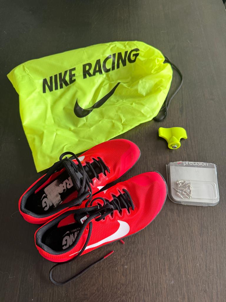 Nike Racing Spikes - mt 39 met extra spikes, Nike, Ophalen of Verzenden, Zo goed als nieuw, Spikes