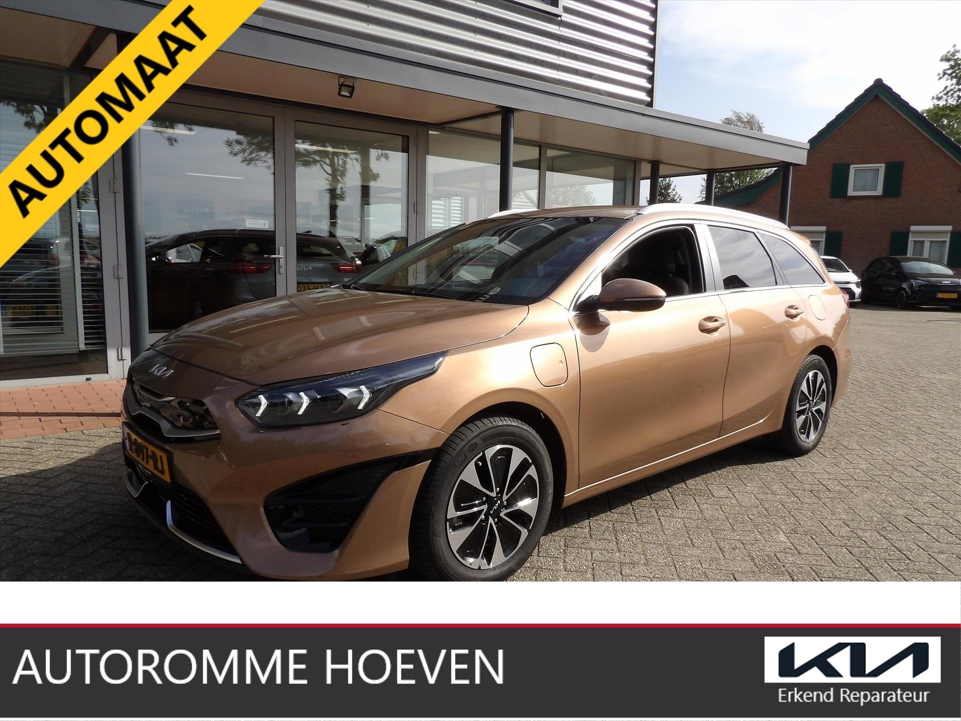 KIA Ceed Sw 1.6 PHEV AUTOMAAT DynamicPlusLine Trekhaak, Auto's, Automaat, Dealer onderhouden, 77 km/l, Gebruikt