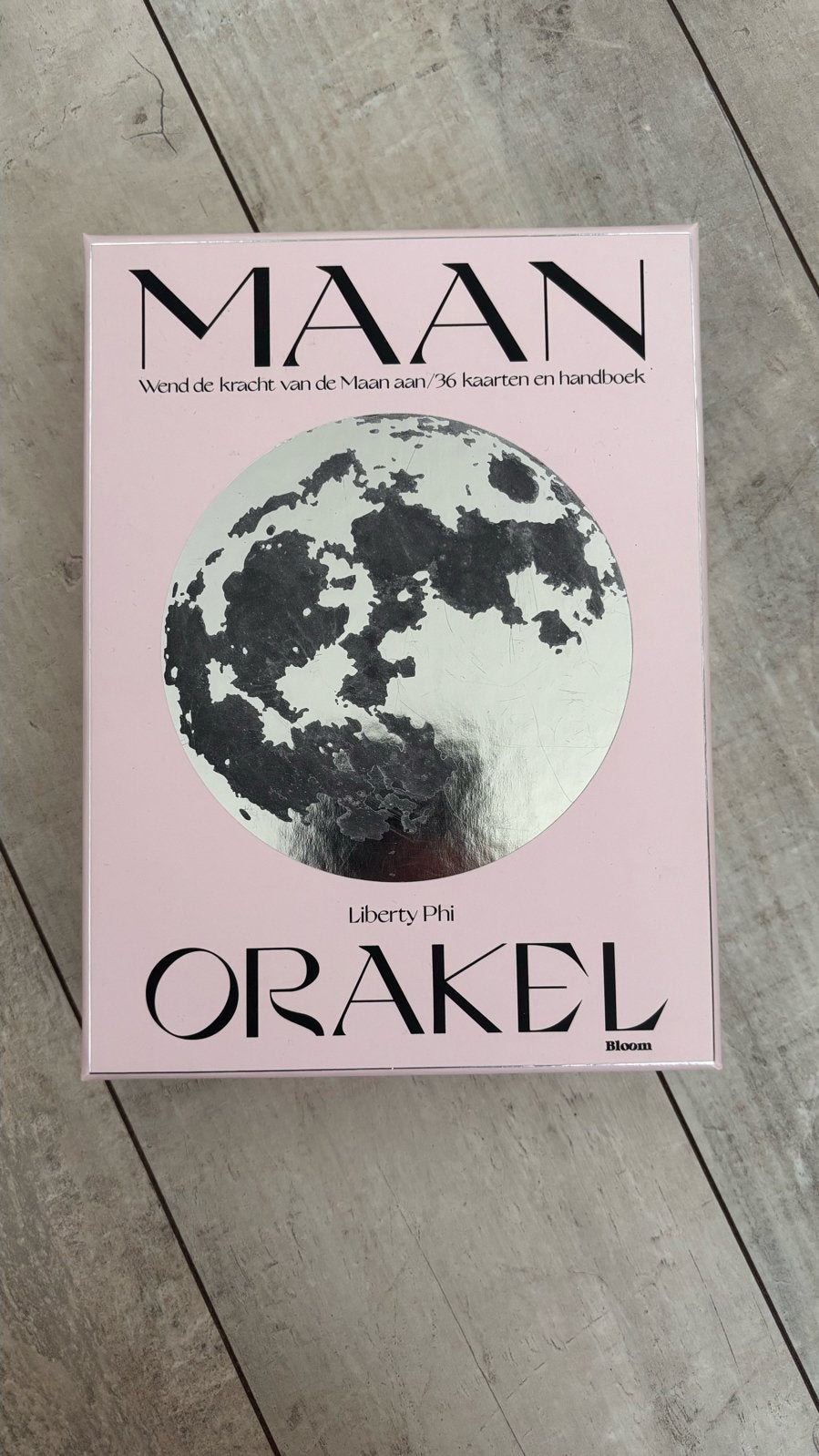 Maan Orakel Kaartenset met Handboek, Boeken, Ophalen of Verzenden, Zo goed als nieuw, Tarot of Kaarten leggen, Instructieboek