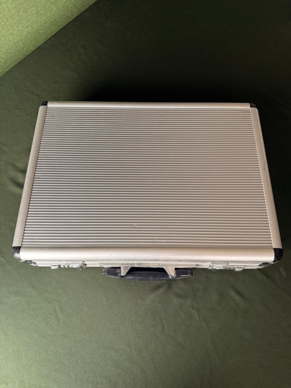 Vintage aluminium koffer met cijferslot, Ophalen, Gebruikt