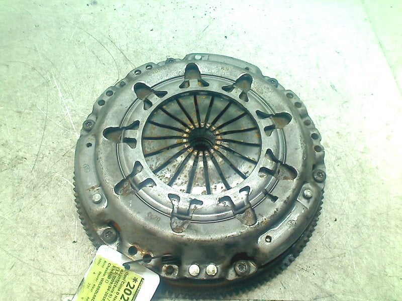 Koppelingsset Opel Corsa D (2010-06/2014-08) 124037610, Auto-onderdelen, Gebruikt, Bahnhofsplatz, Rüsselsheim am Main 65423, , Duitsland