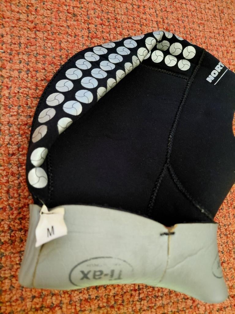 Mooie nieuwe 3mm duik cap maat M, Ophalen of Verzenden