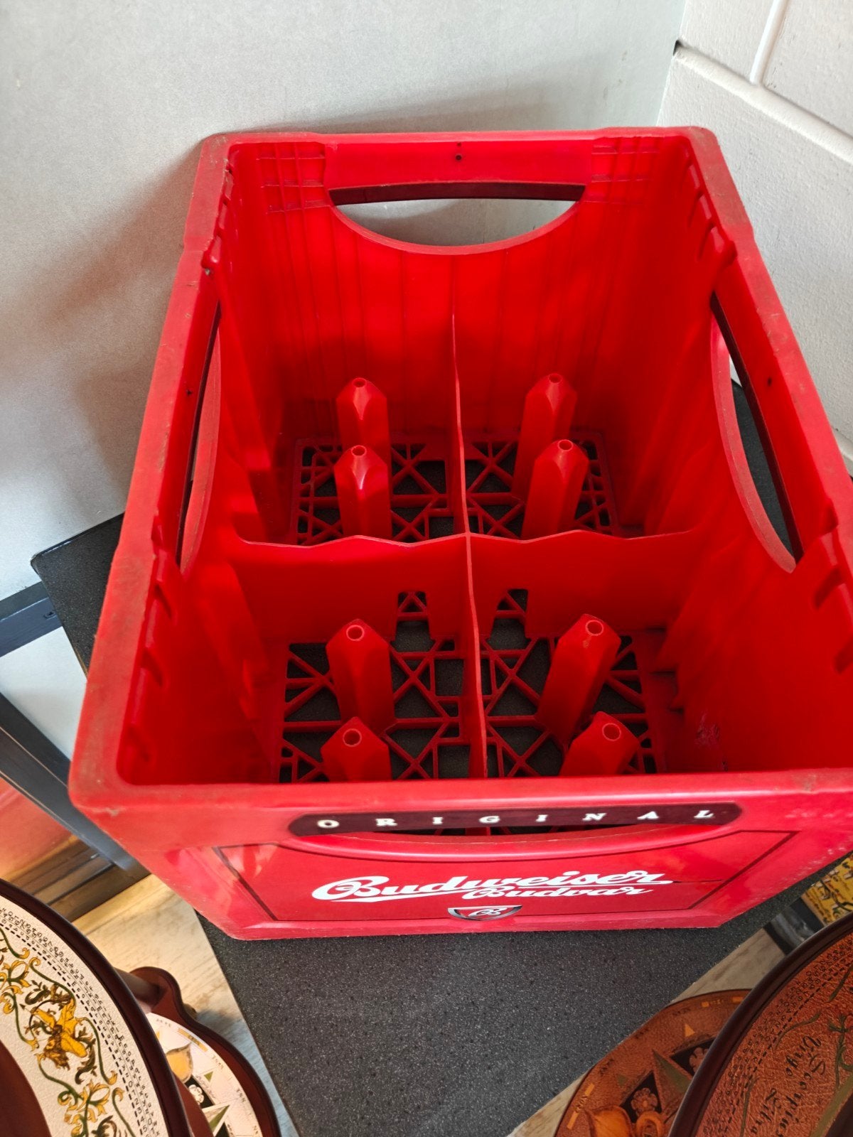 Leuk oud Budweiser krat leeg in mooie staat, prachtige kleur, Zo goed als nieuw, Budweiser, Verpakking, Ophalen of Verzenden