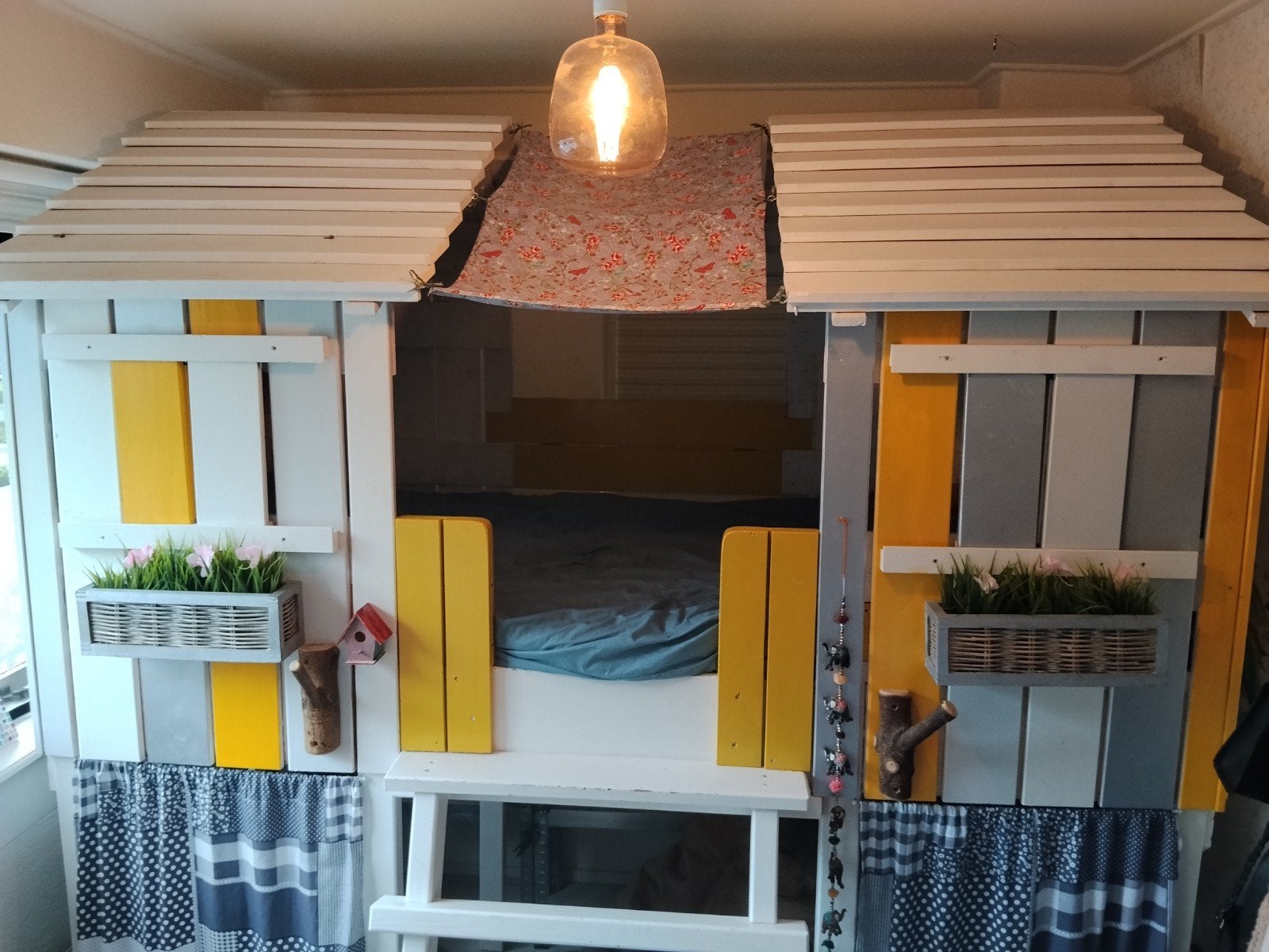 Kids Factory Boomhutbed - Handgeschilderd Grenen, Ophalen, Gebruikt, Lattenbodem, 100 cm of meer