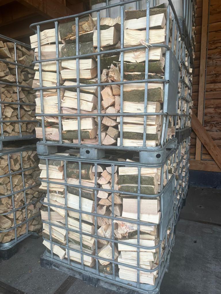 Gekloofd essenhout - recent gezaagd, Tuin en Terras, Haardhout, Minder dan 3 m³, Ophalen