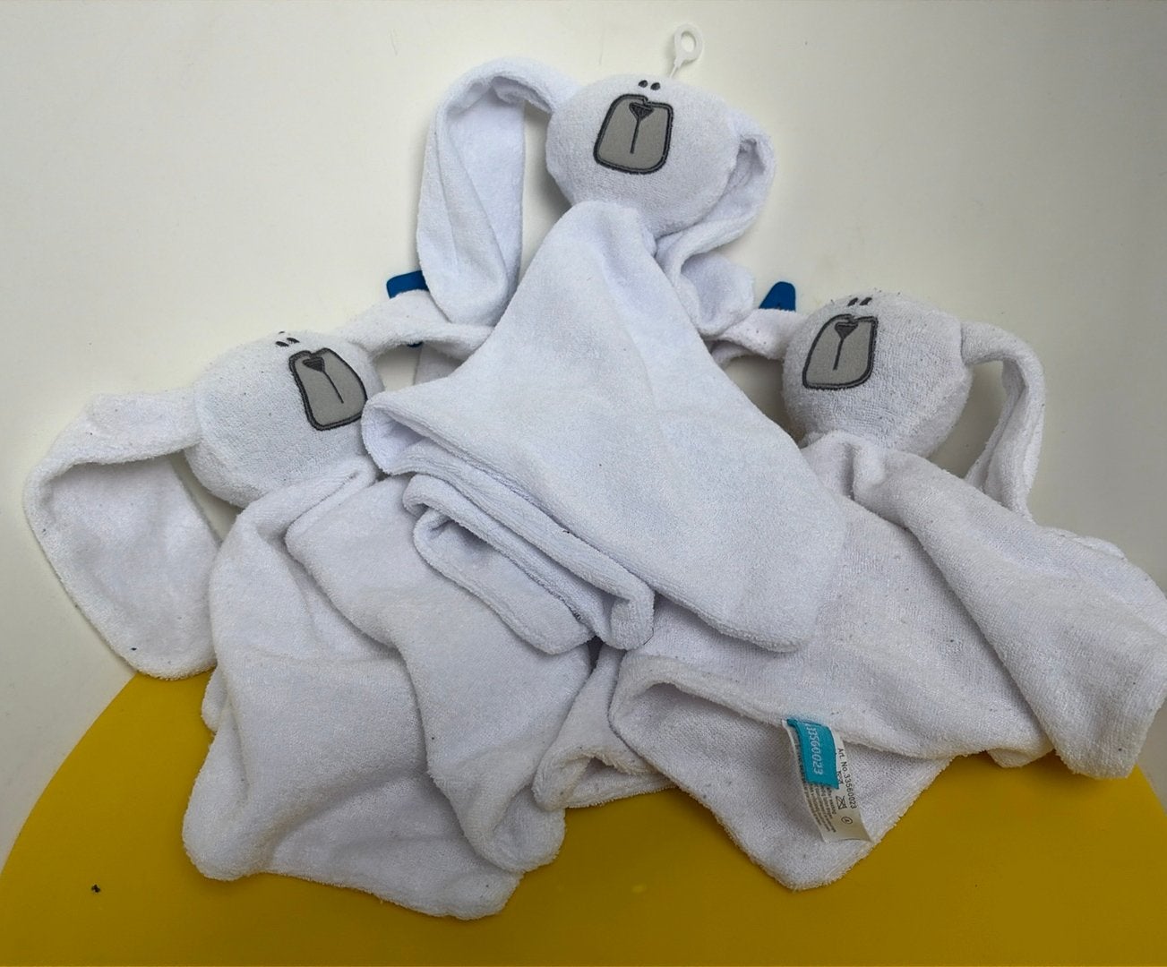 K3216 hema doek doekje konijn grijs snuitje 3x, Kinderen en Baby's, Ophalen of Verzenden, Zo goed als nieuw, Overige typen