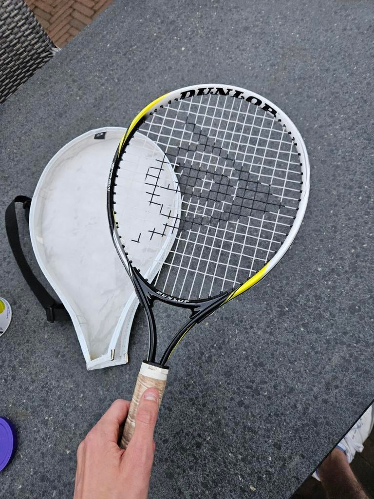 Dunlop junior tennisracket met hoes 21 inch, Ophalen of Verzenden, Zo goed als nieuw, Racket, Dunlop