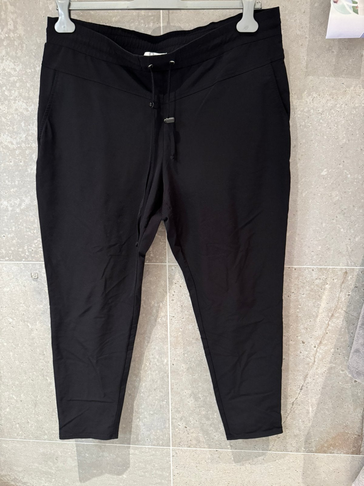 &co woman Travelstof broek, Verzenden, Zo goed als nieuw, Zwart, Broek of Spijkerbroek