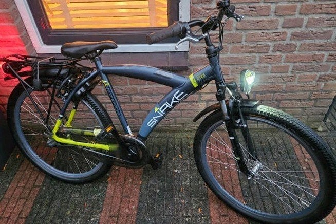 BATAVUS SNAKE 26 INCH GROOTSTE MODEL 48CM + 2 X NW BANDEN!, Terugtraprem, Zo goed als nieuw, Batavus Snake, Handrem