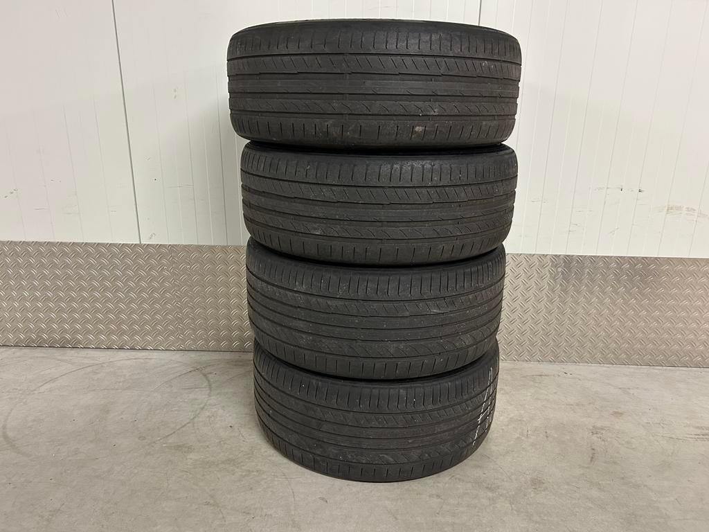 Mercedes GLC 43 AMG X253 C253 21 inch orig Continental MO, Auto-onderdelen, Banden en Velgen, Ophalen, Gebruikt, 255 mm, Banden en Velgen