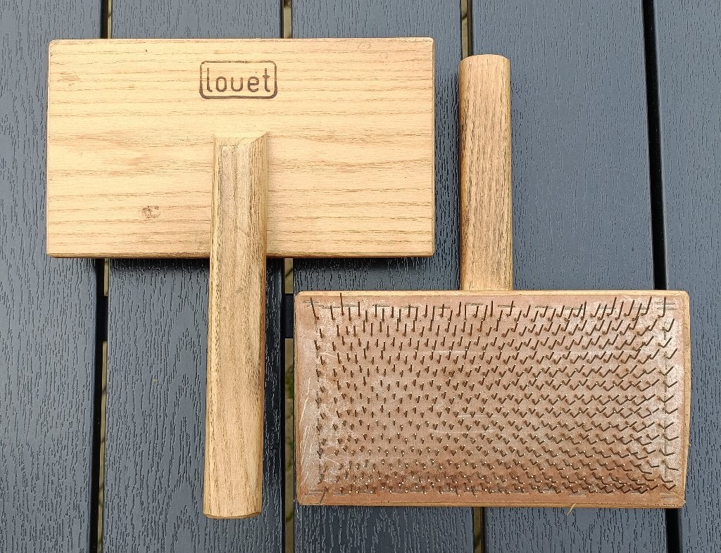 2 LOUET wol handkaarden wolkaarden 19 x 11 cm, Ophalen of Verzenden, Zo goed als nieuw, Overige typen