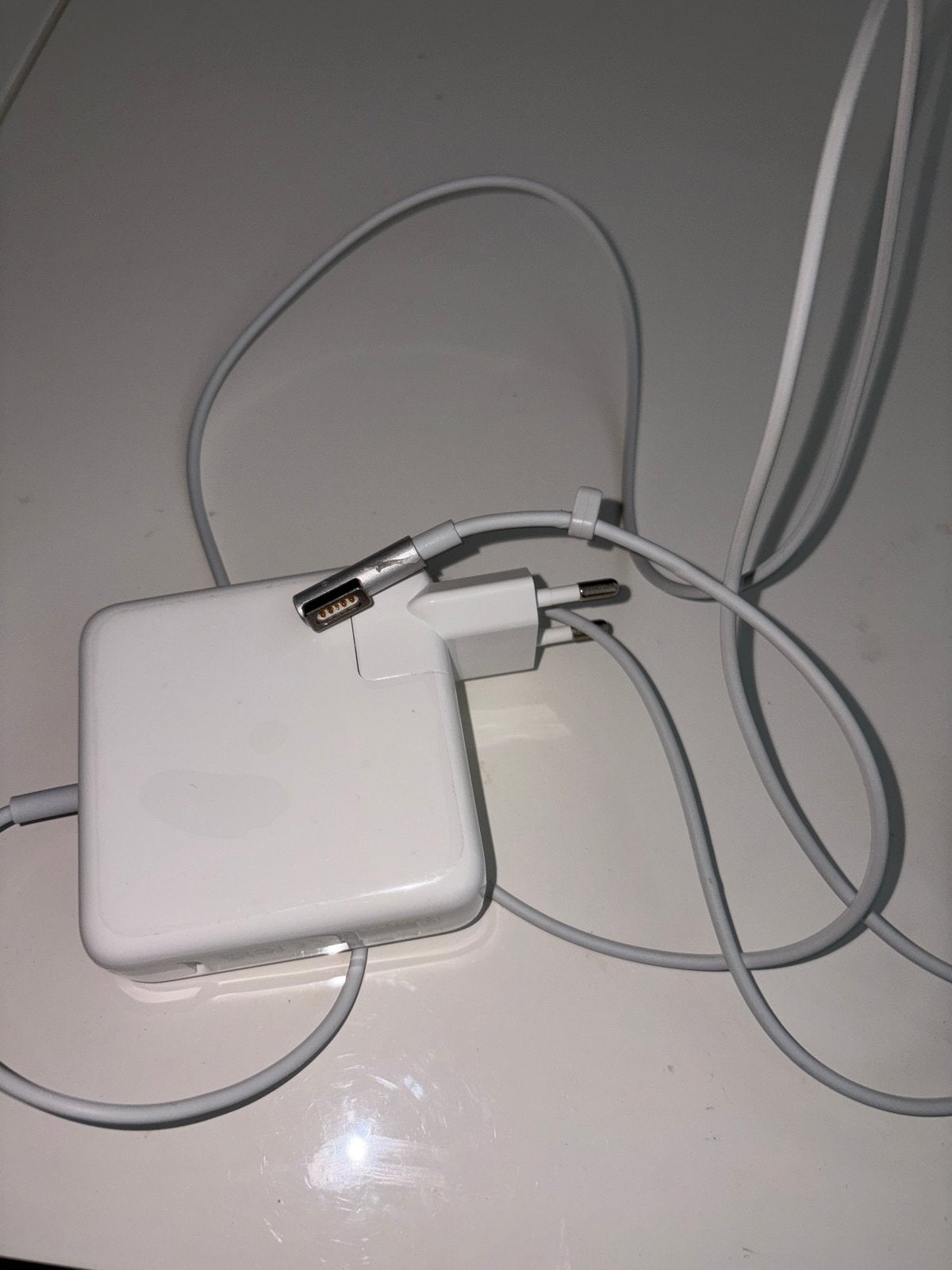 MacBook oplader MagSafe 2 (niet origineel), Computers en Software, Laptop-opladers, Ophalen of Verzenden, Zo goed als nieuw