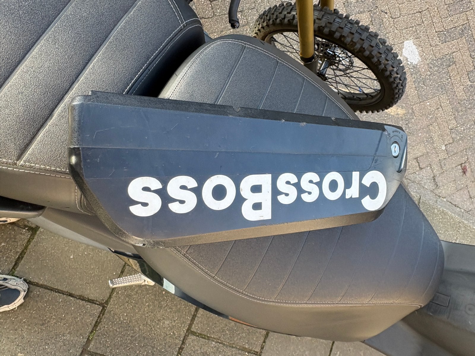 Fatbike accu v8, Fietsen en Brommers, Fietsaccessoires | Fietsaccu's, Ophalen of Verzenden, Zo goed als nieuw