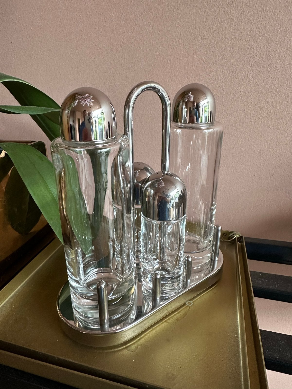 Alessi 5070 olie- & azijnset – Ettore Sottsass – vintage, Overige typen, Zilver, Ophalen of Verzenden, Zo goed als nieuw