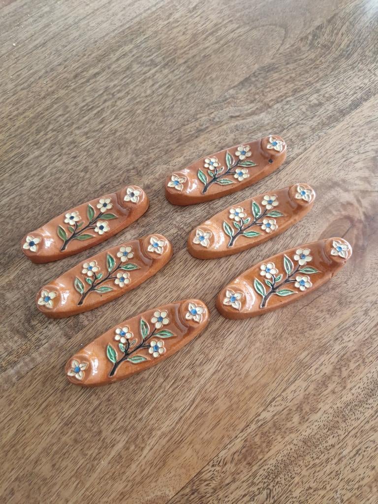 Set van 6 vintage messenleggers Russel-Tiglia, Tegelen, Antiek en Kunst, Antiek | Keramiek en Aardewerk, Ophalen of Verzenden
