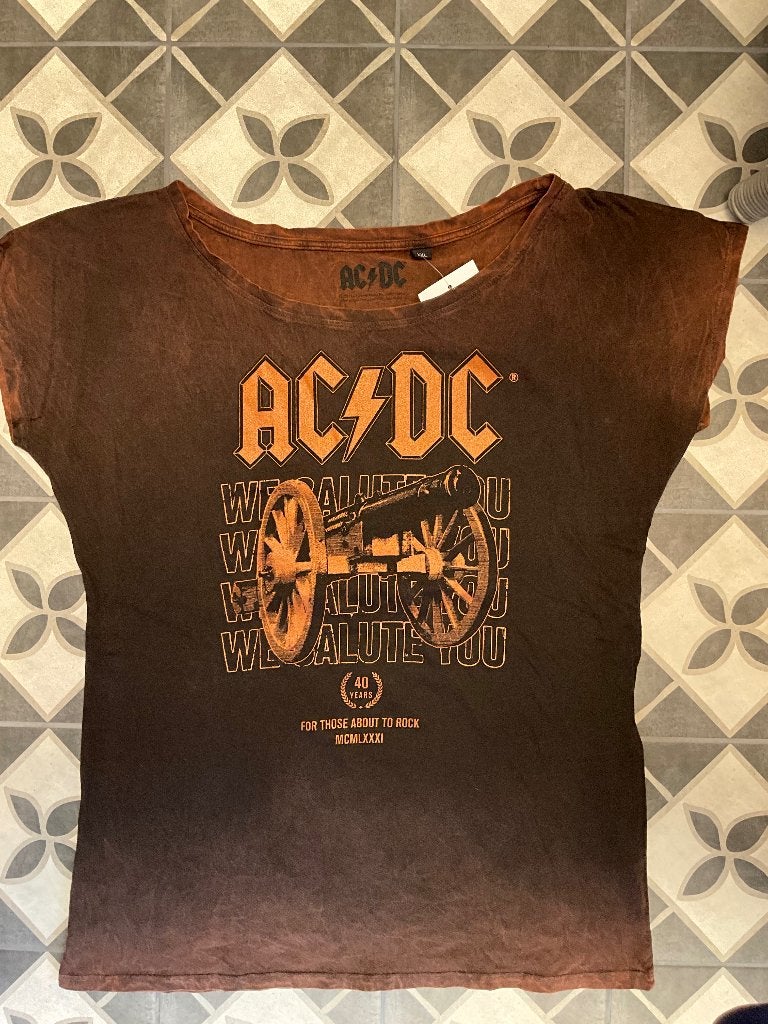 Dames Shirt van AC/DC "For Those About To Rock" Maat XXL, Nieuw, Ophalen of Verzenden, Kleding, Dames Shirt van AC/DC "For Those About To Rock" Maat XXL