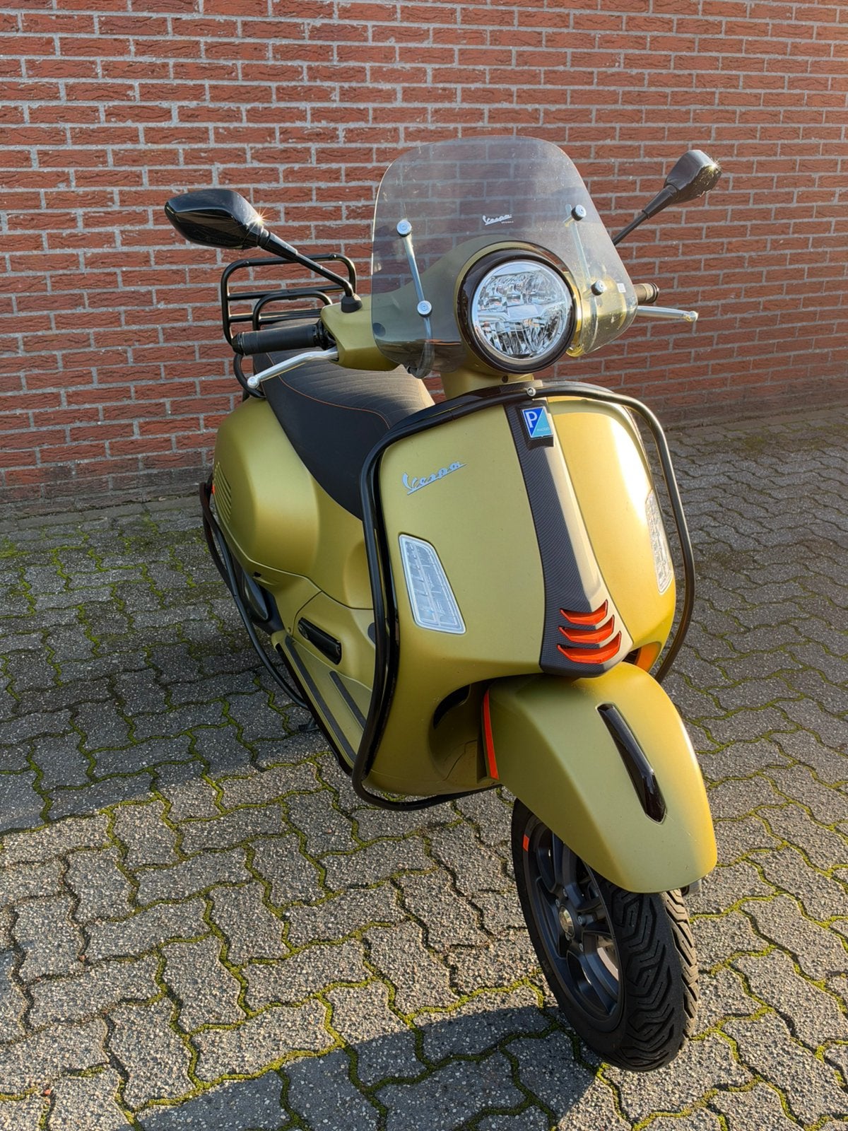 In nieuwstaat Vespa gts 300 2024 2242KM.abs asr led, Particulier, Scooter
