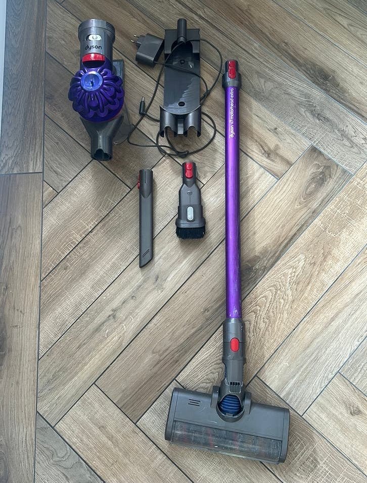 Dyson v7, Witgoed en Apparatuur, Stofzuigers, Ophalen, Gebruikt, Dyson, Reservoir