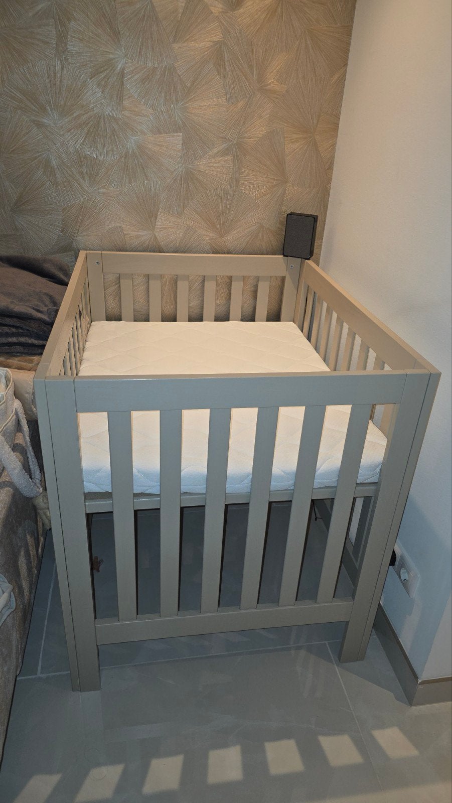 Baby Box Beige/Zand 80x100cm met nieuw matras, Kinderen en Baby's, Boxen, Ophalen, Zo goed als nieuw, Rechthoekig
