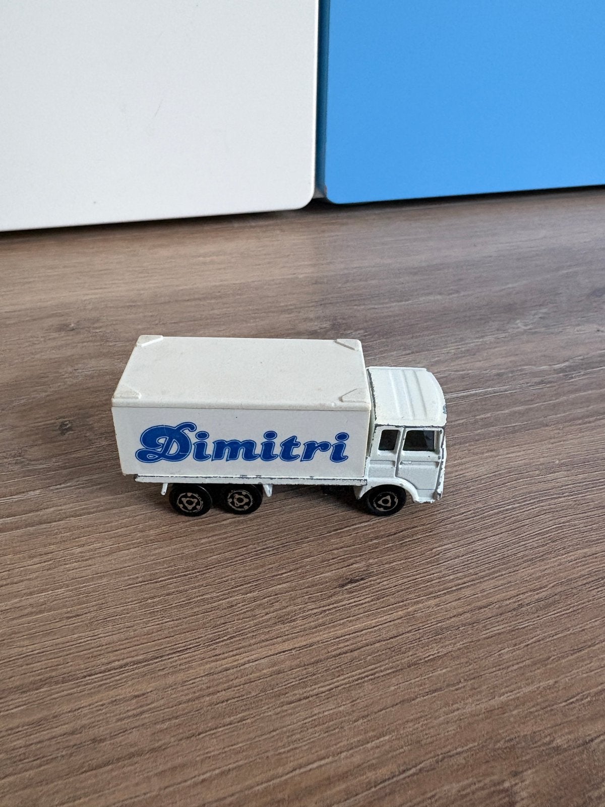 Vintage Majorette Saviem, Hobby en Vrije tijd, Modelauto's | 1:87, Ophalen, Gebruikt, Bus of Vrachtwagen, Majorette
