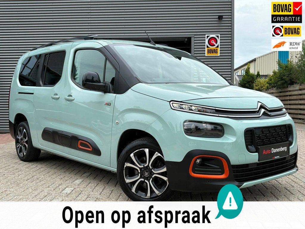 Citroen Berlingo XL 1.2 PureTech Shine XTR! 7-PERSAUTOMAAT,C, Stof, Zwart, 1199 cc, Origineel Nederlands