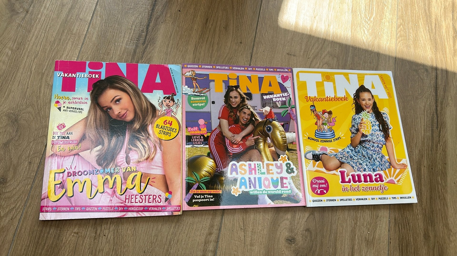 Tina zomerboeken, Boeken, Tijdschriften en Kranten, Ophalen, Zo goed als nieuw, Damesbladen